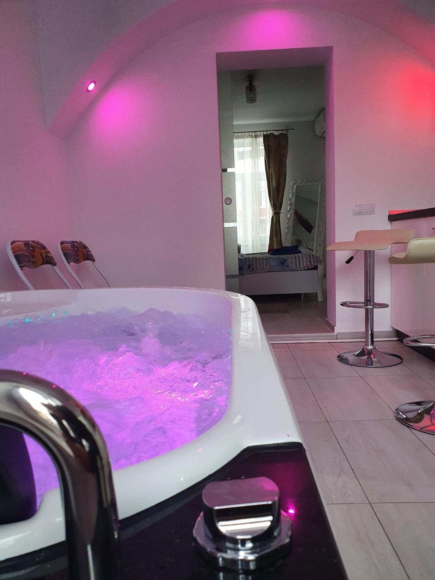 Apartament White House & Jacuzzi Sybin Zewnętrze zdjęcie